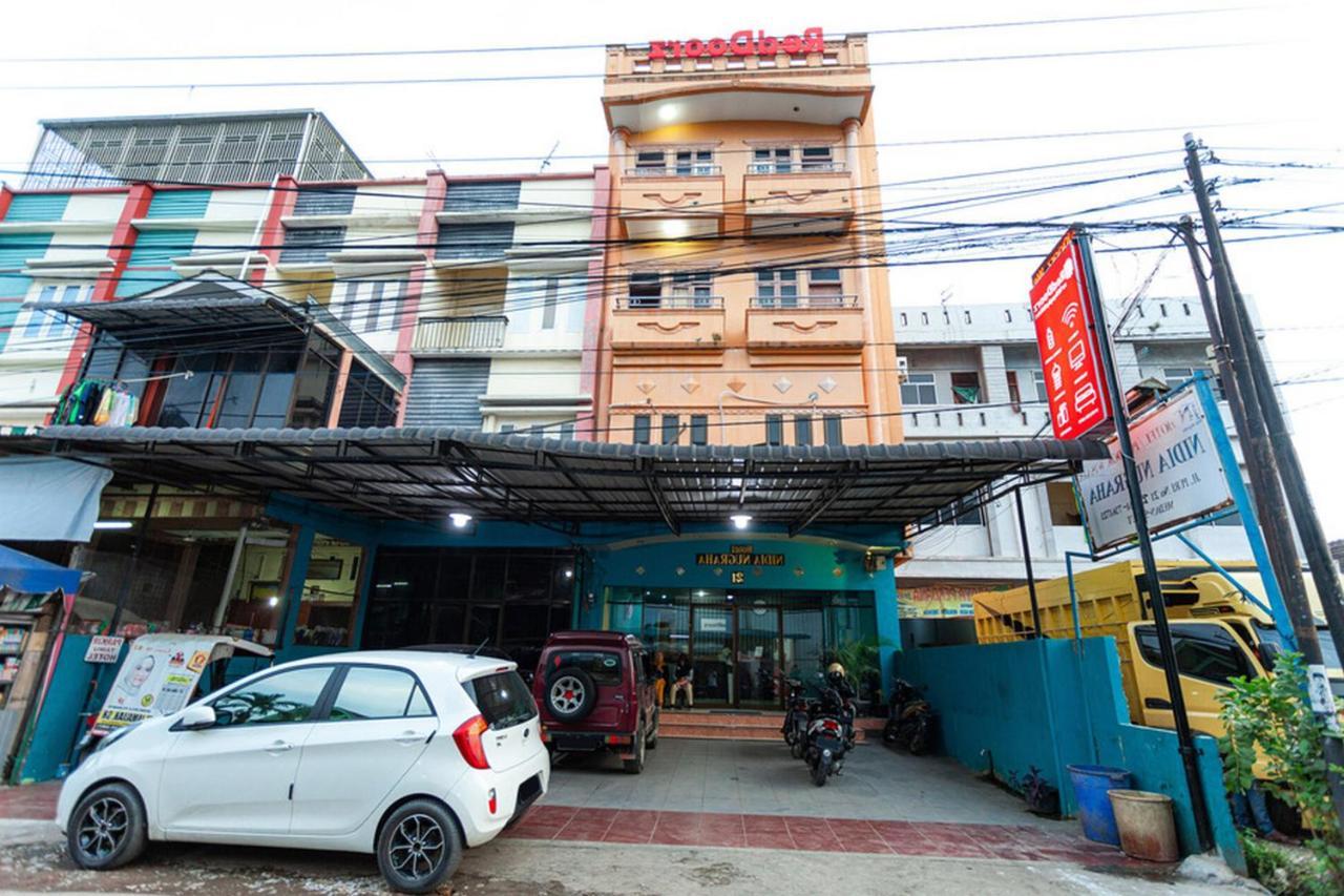 Reddoorz Near Yuki Simpang Raya Mall Medan 2 Exterior photo